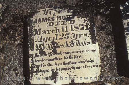 Photo of tombstone