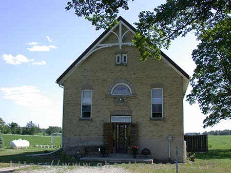 Photo of schoolhouse