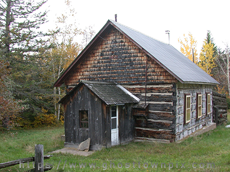 Photo of schoolhouse