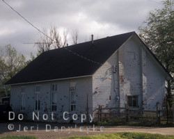 Photo of schoolhouse